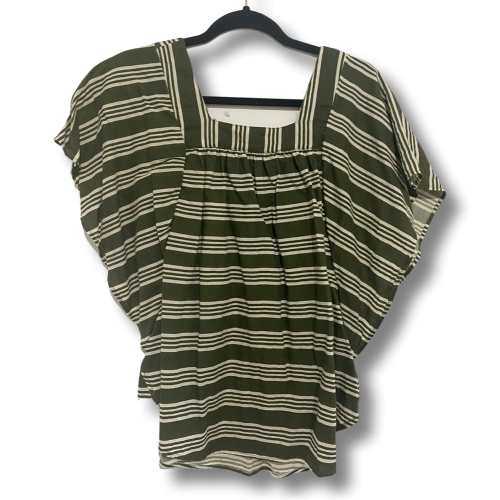 ❤️ TIME and TRU Army Green Blouse